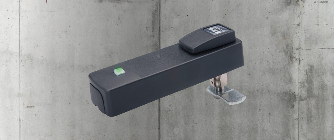 Electronic cabinet lock with optional integration into the access control system 